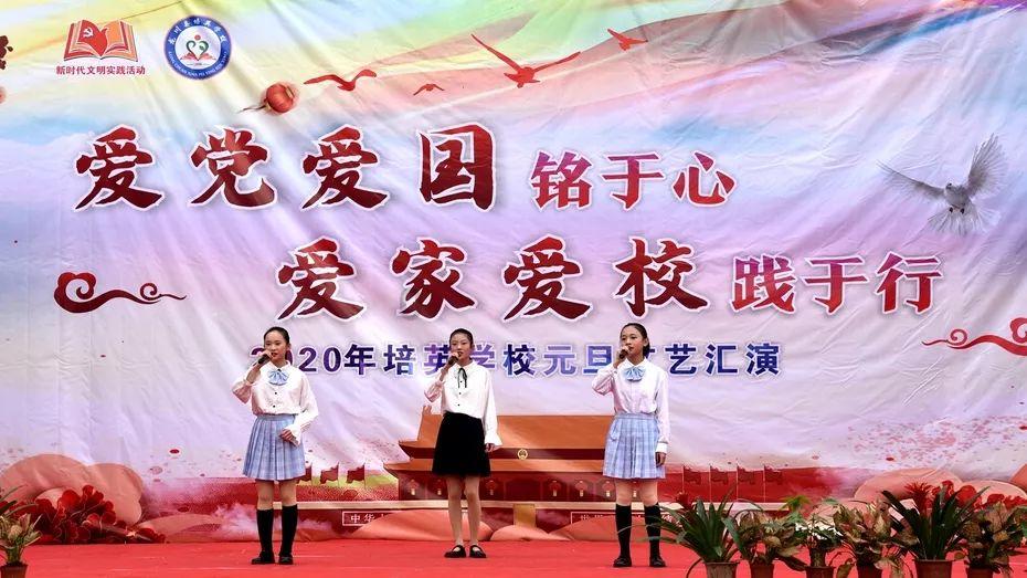 国宝级大师手绘作品亮相首图,讲述中国民间神话故事